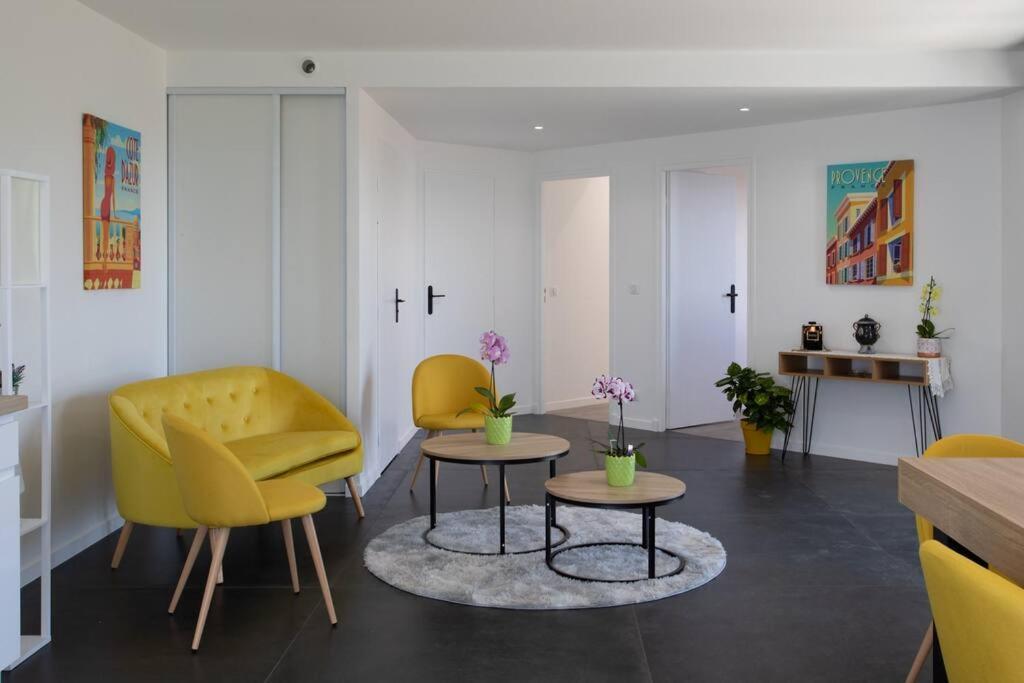 Echapee Belle - Vinayard View - Jacuzzi Bbq - Parking Apartment Nice Luaran gambar